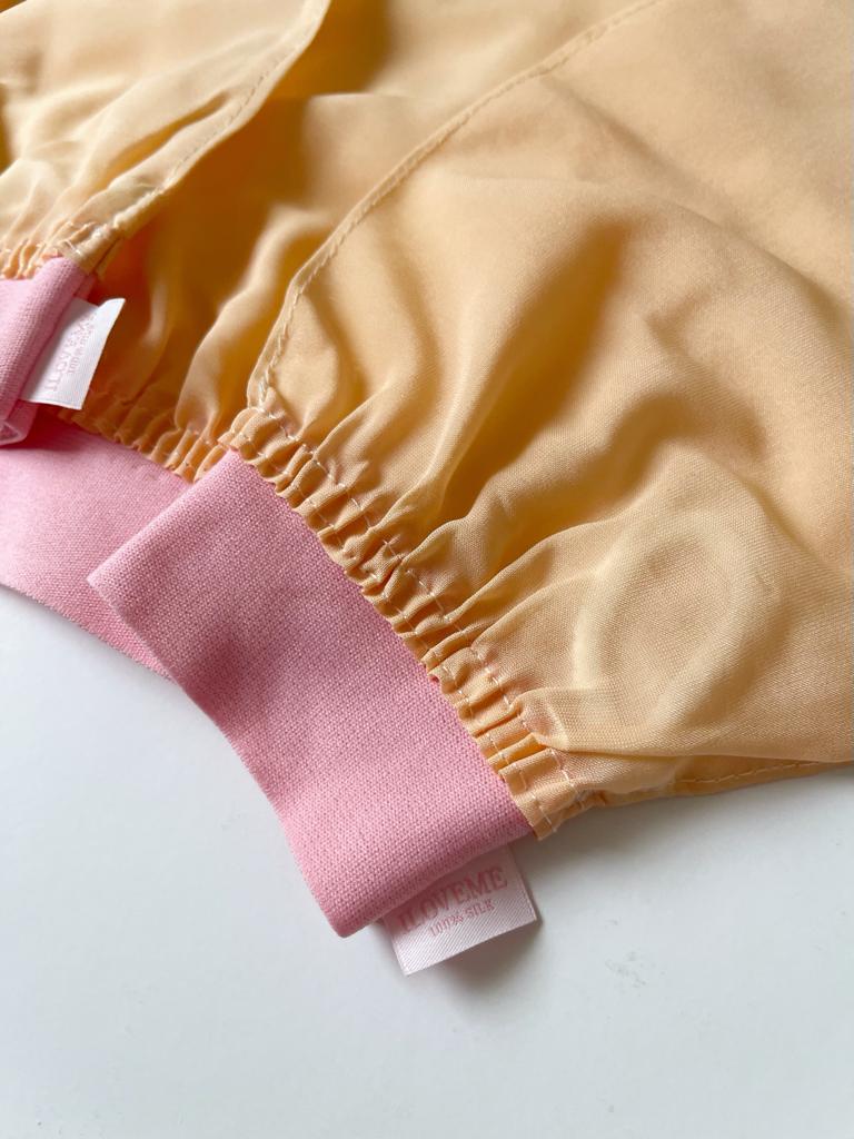 100% Silk Exfoliating Glove (1 PC)